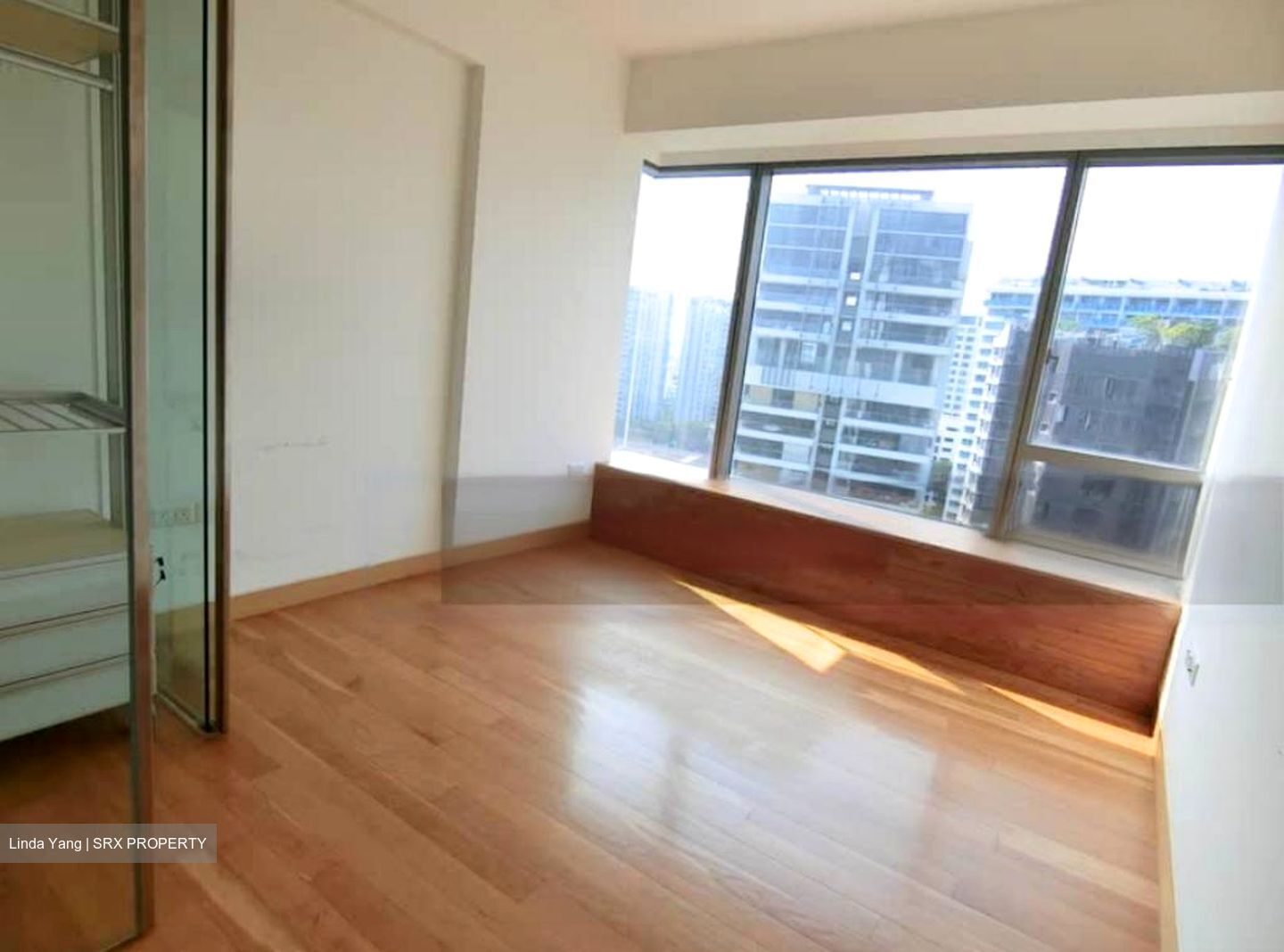 SilverSea (D15), Condominium #471681581